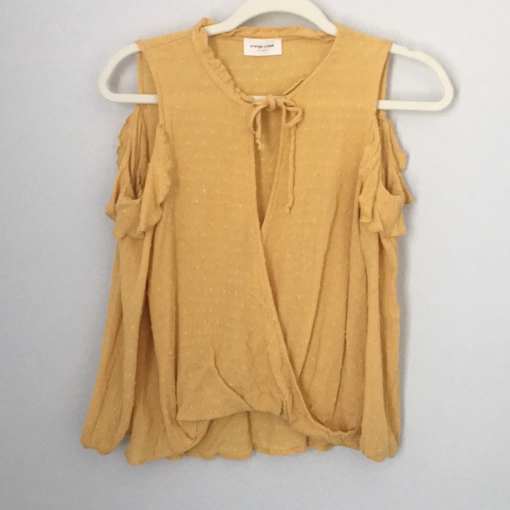 Mustard top from Vici